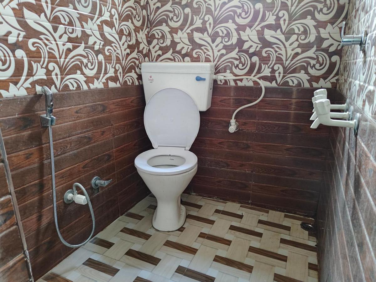 Ananya Hotel & Ayurveda Hwc Etāwah Eksteriør bilde